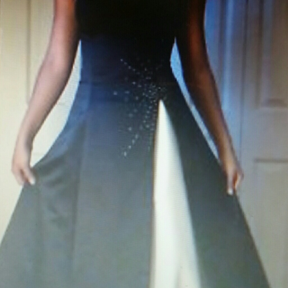 Black tie dress, straples, w/dazzling beading